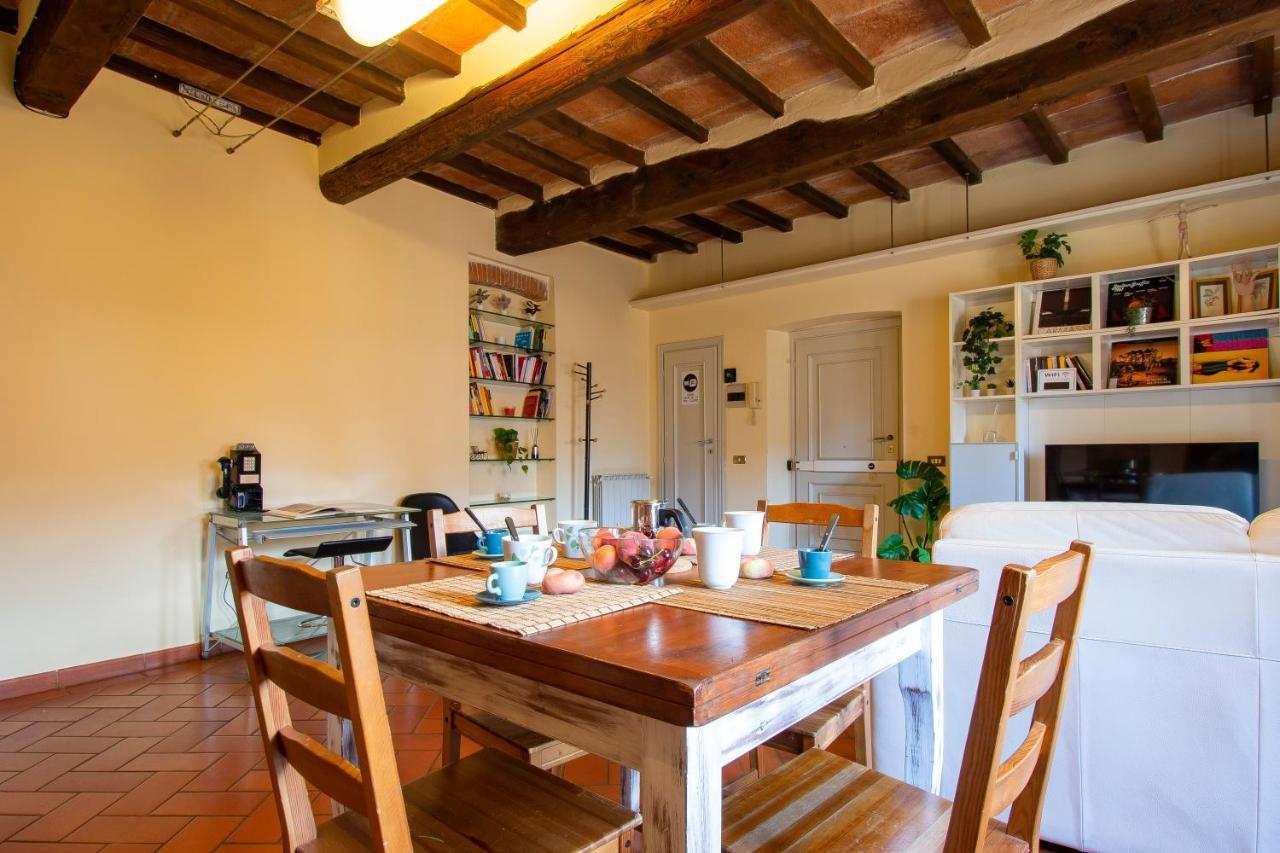 Appartamento Sulla Sala Pistoia Exterior foto