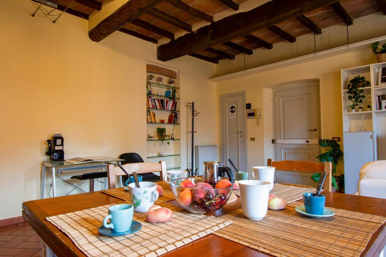 Appartamento Sulla Sala Pistoia Exterior foto